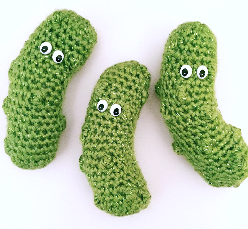 Free Crochet Pattern: Christmas Pickle Ornament! – Twinkie Chan Blog
